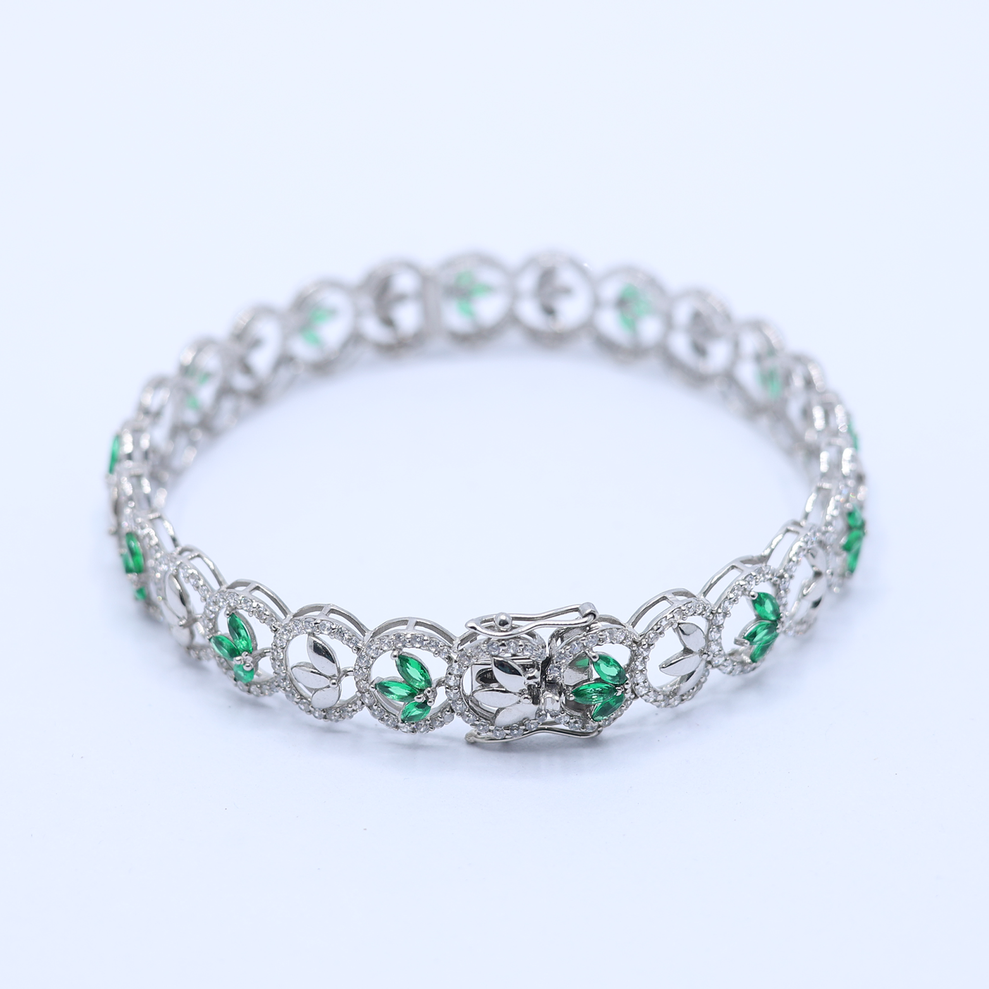 Leaf Paraiba Openable Bracelet