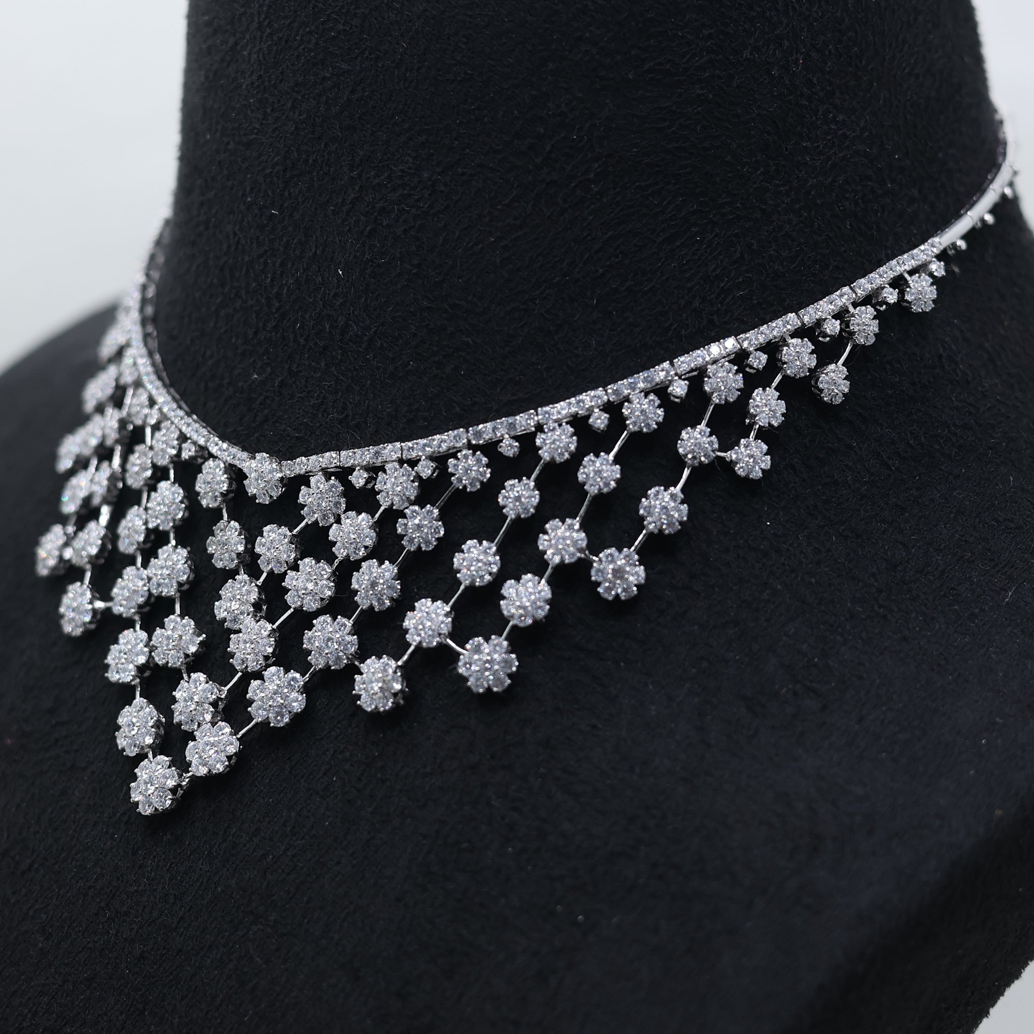 Luxury American Diamond Necklace