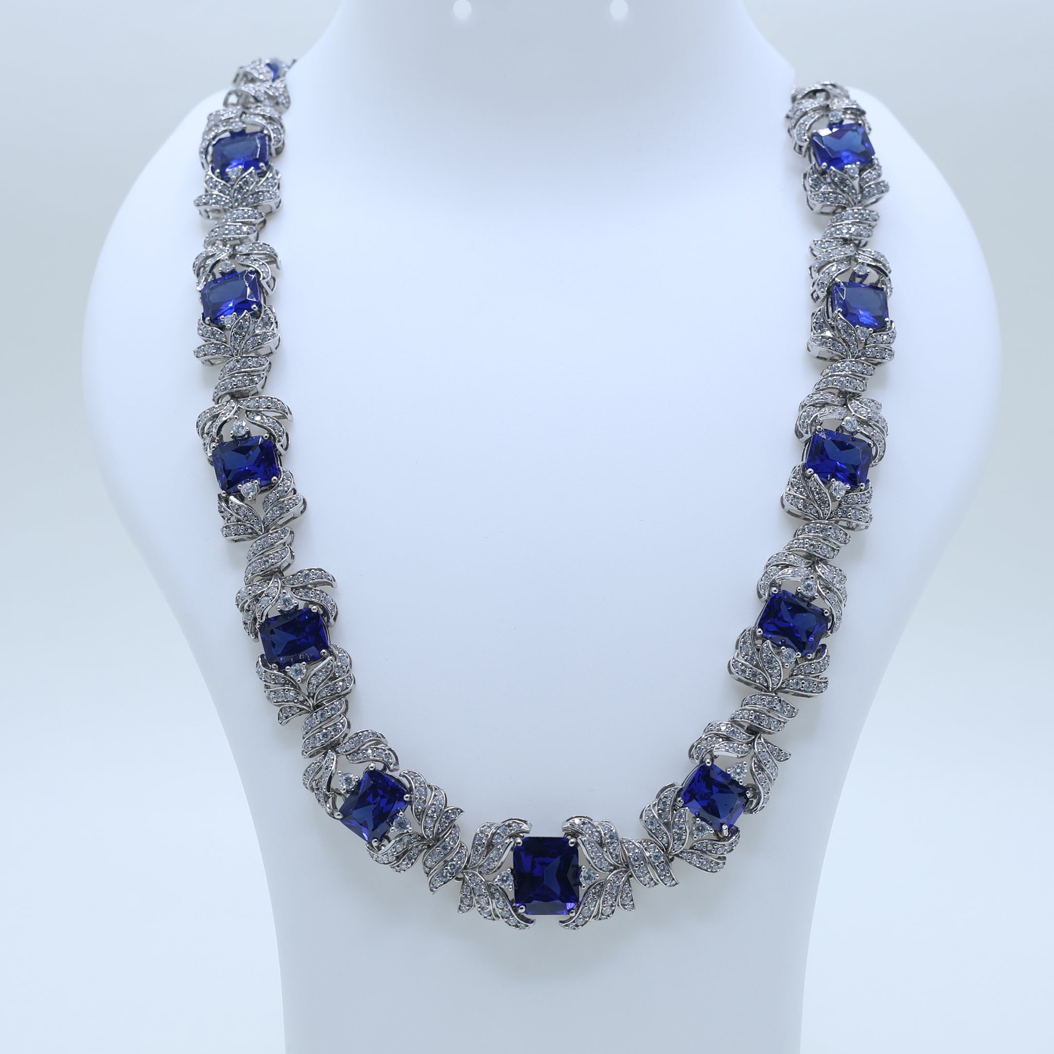 Elegant Blue Sapphire and Diamond Necklace