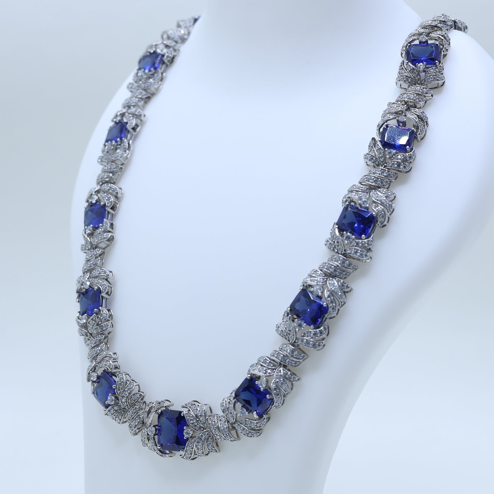 Elegant Blue Sapphire and Diamond Necklace