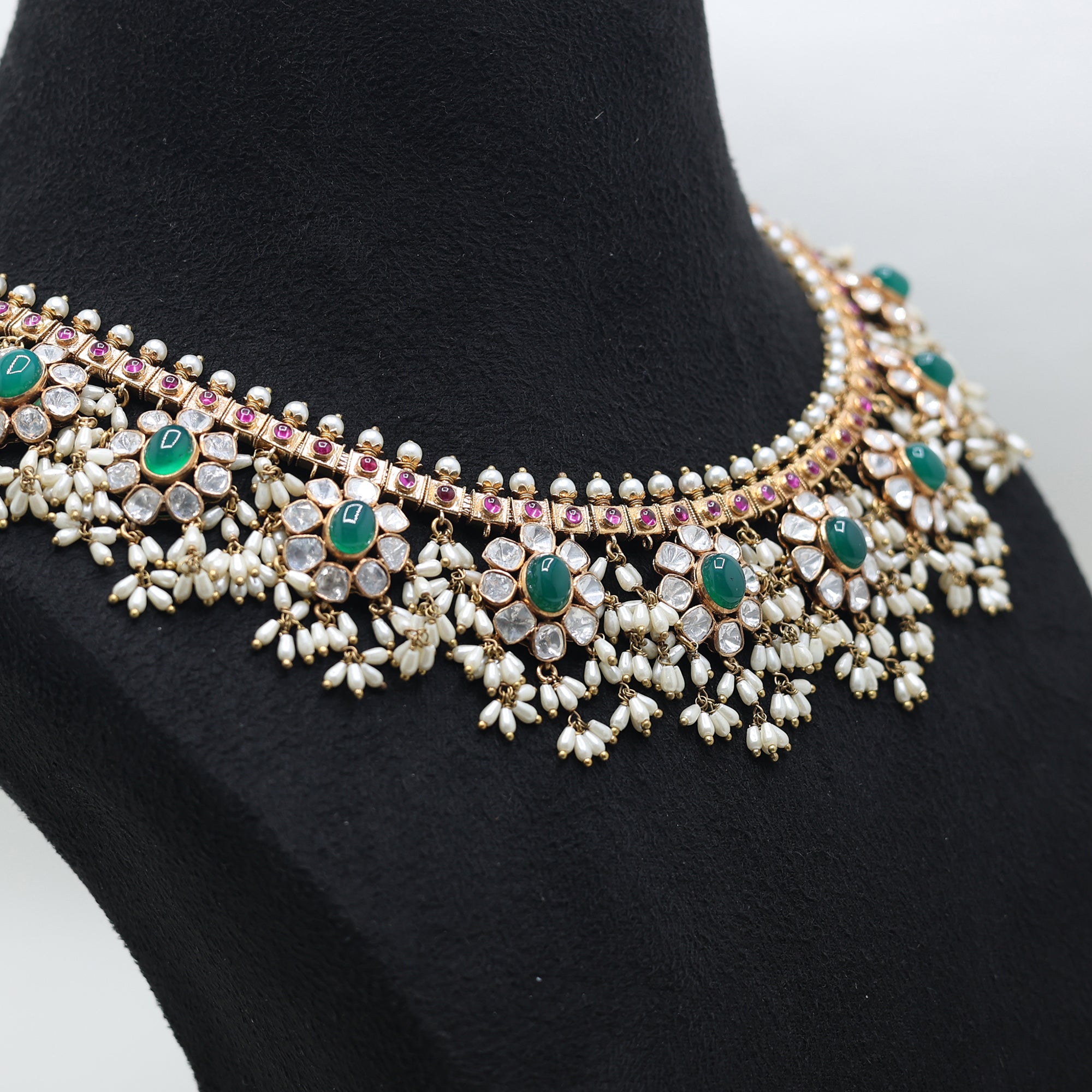 Emerald Guttapusalu Polki Style Necklace
