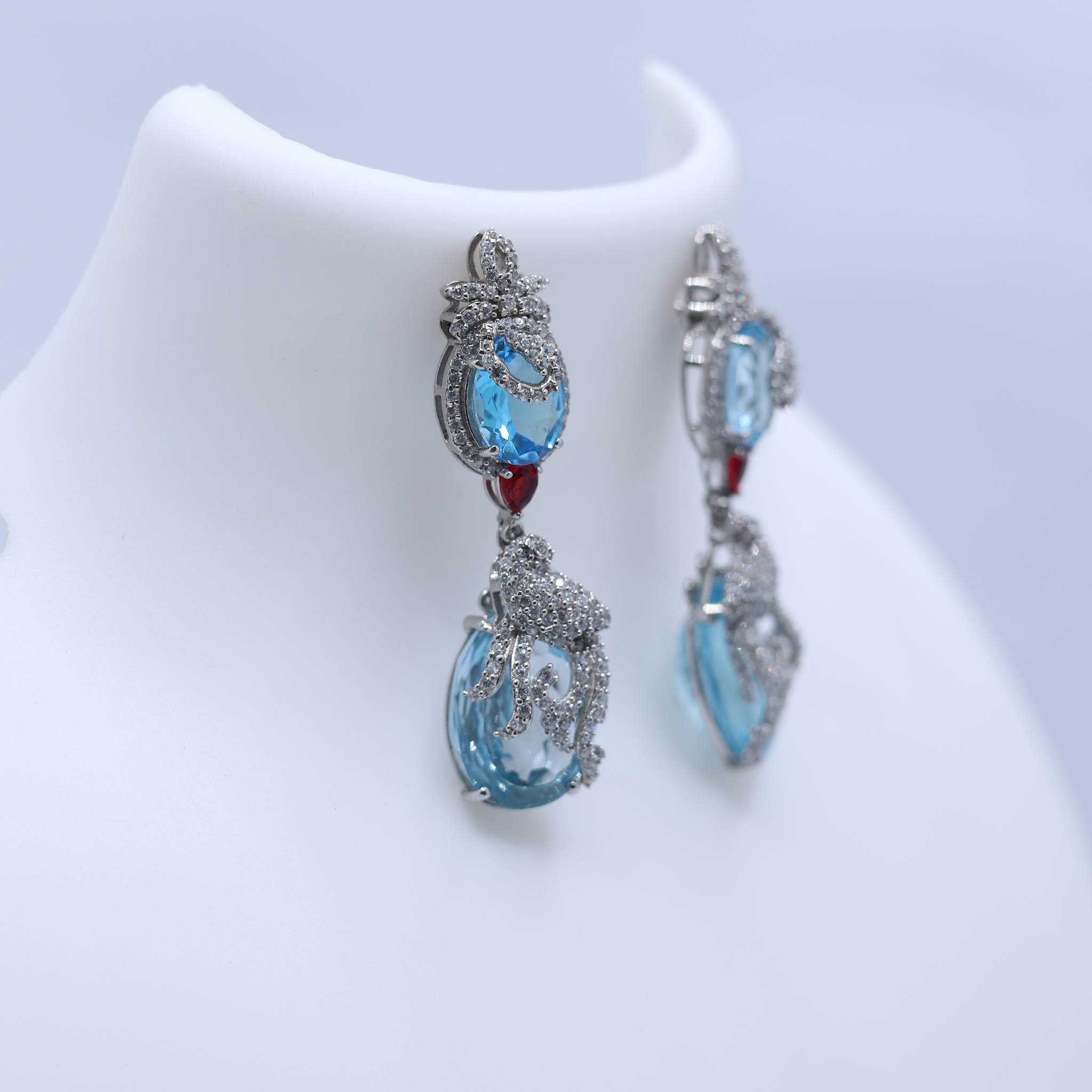 Queen Meera Radiant Grace Dangler