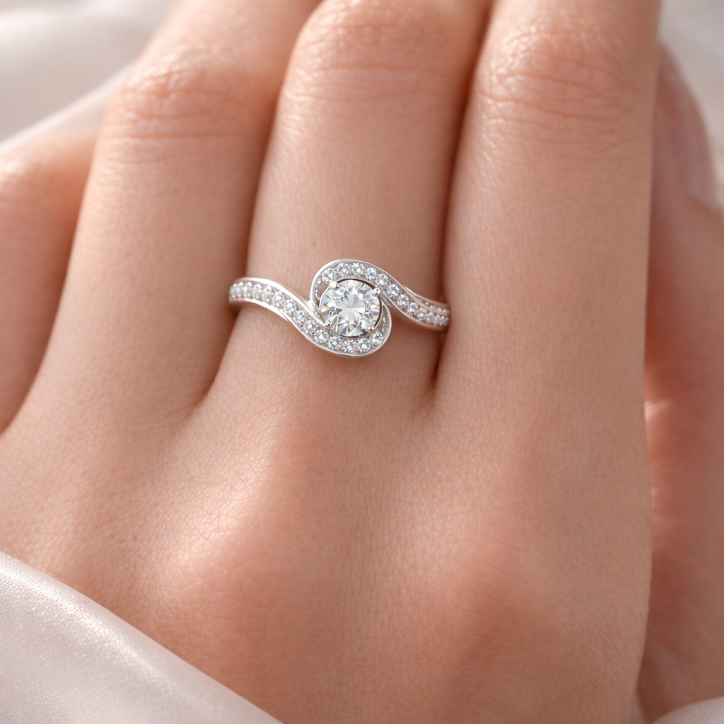 Elegant Round Bypass Bridal Ring