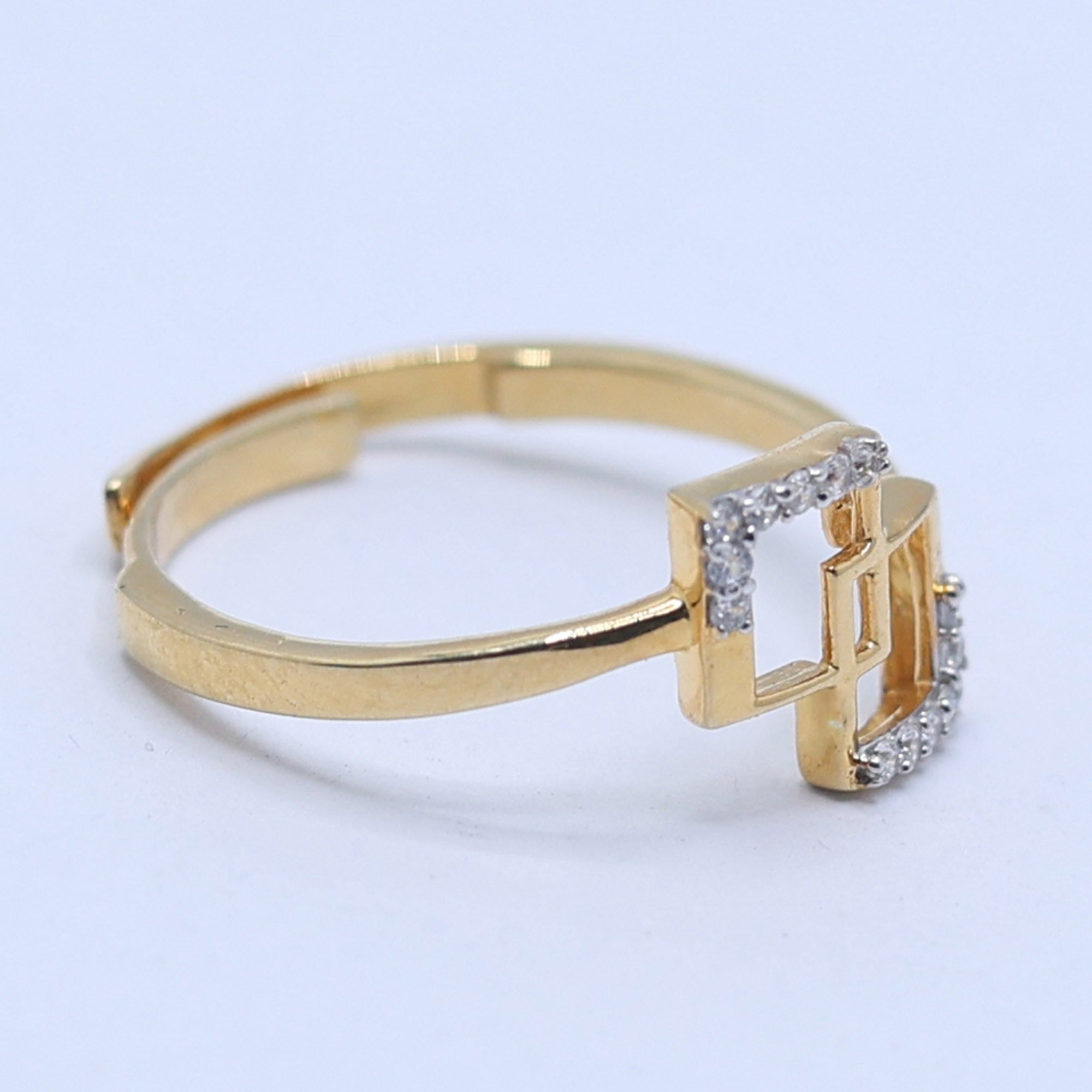 Modern Geometric Interlock Square Ring