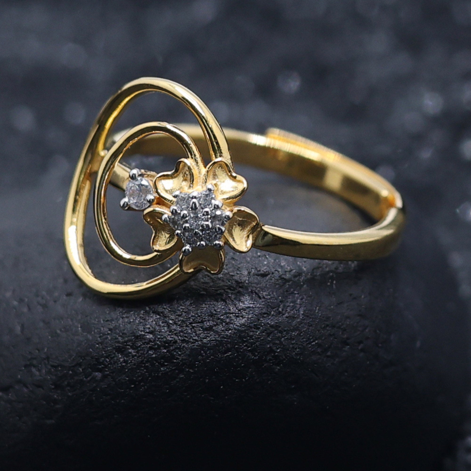 Unique Floral Swirl Diamond Ring