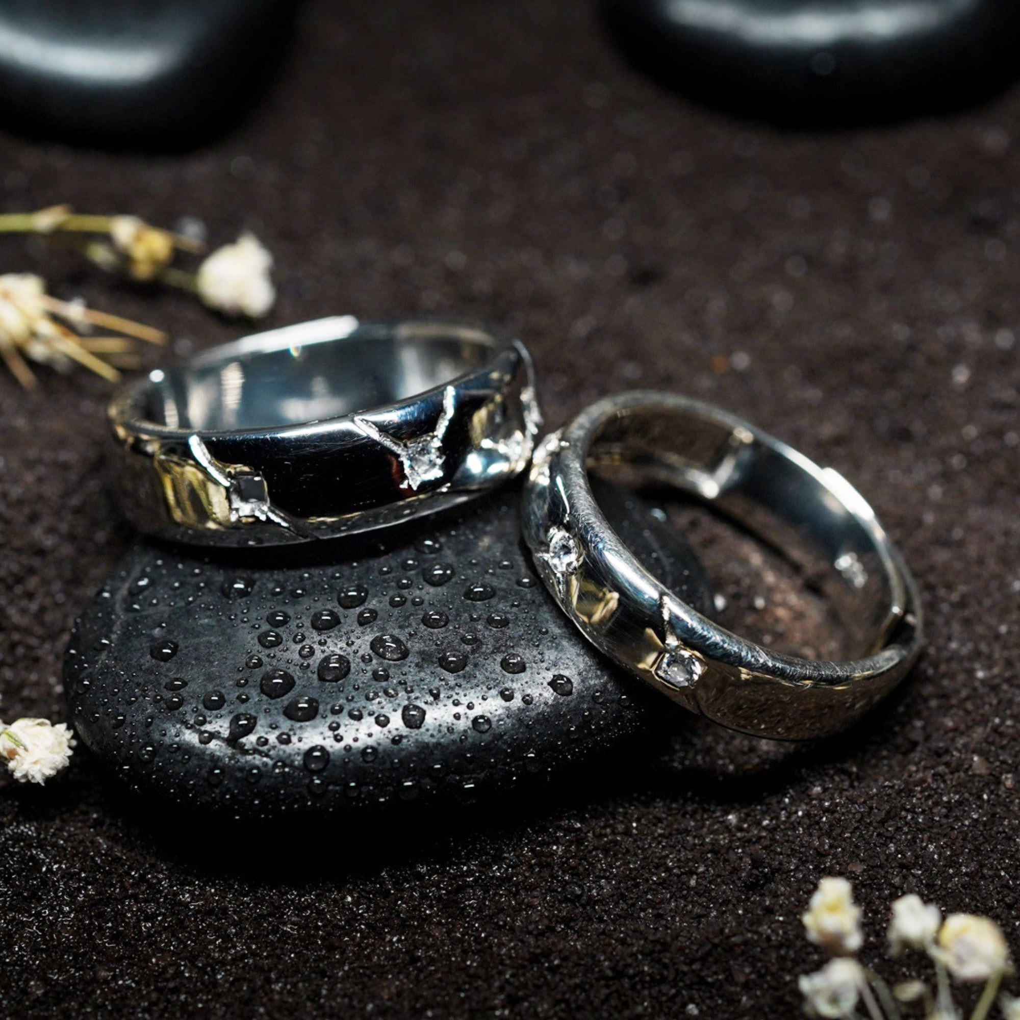 Timeless Couple Band in Sterling Silver