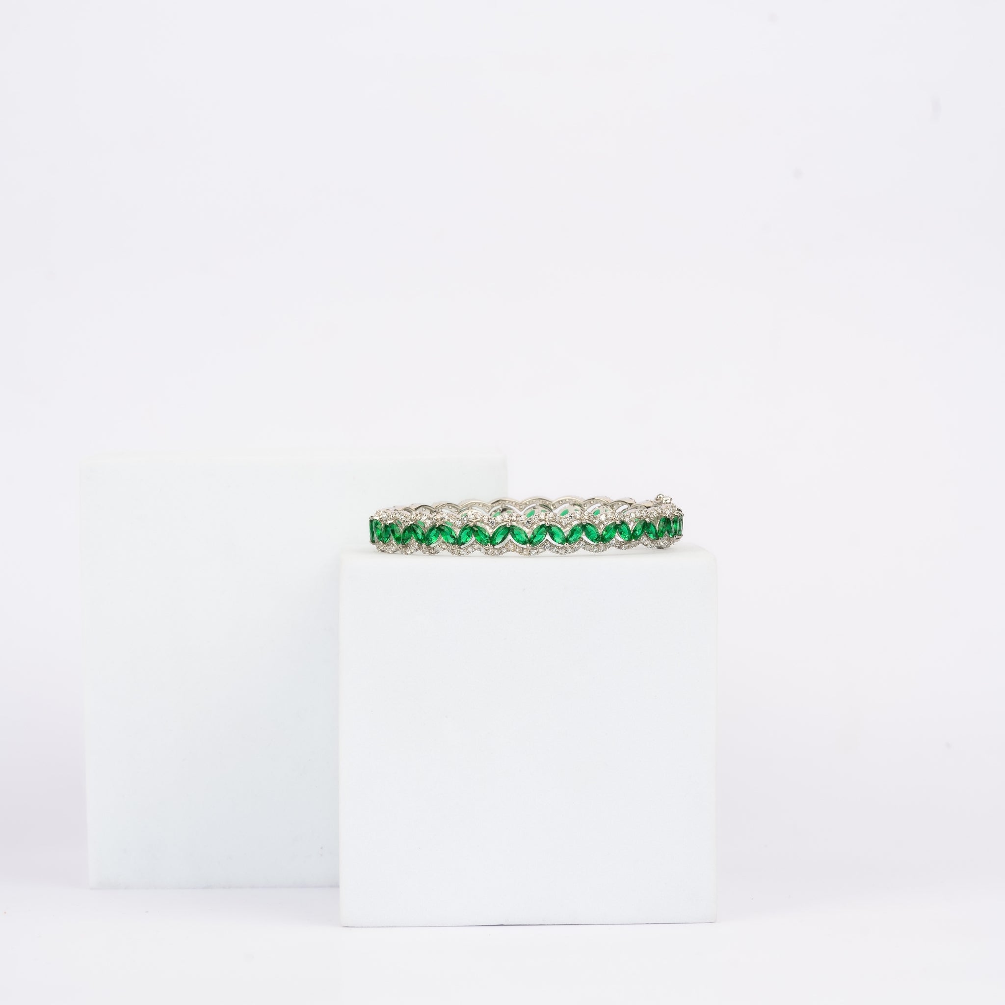 Elegant Green Emerald Bracelet