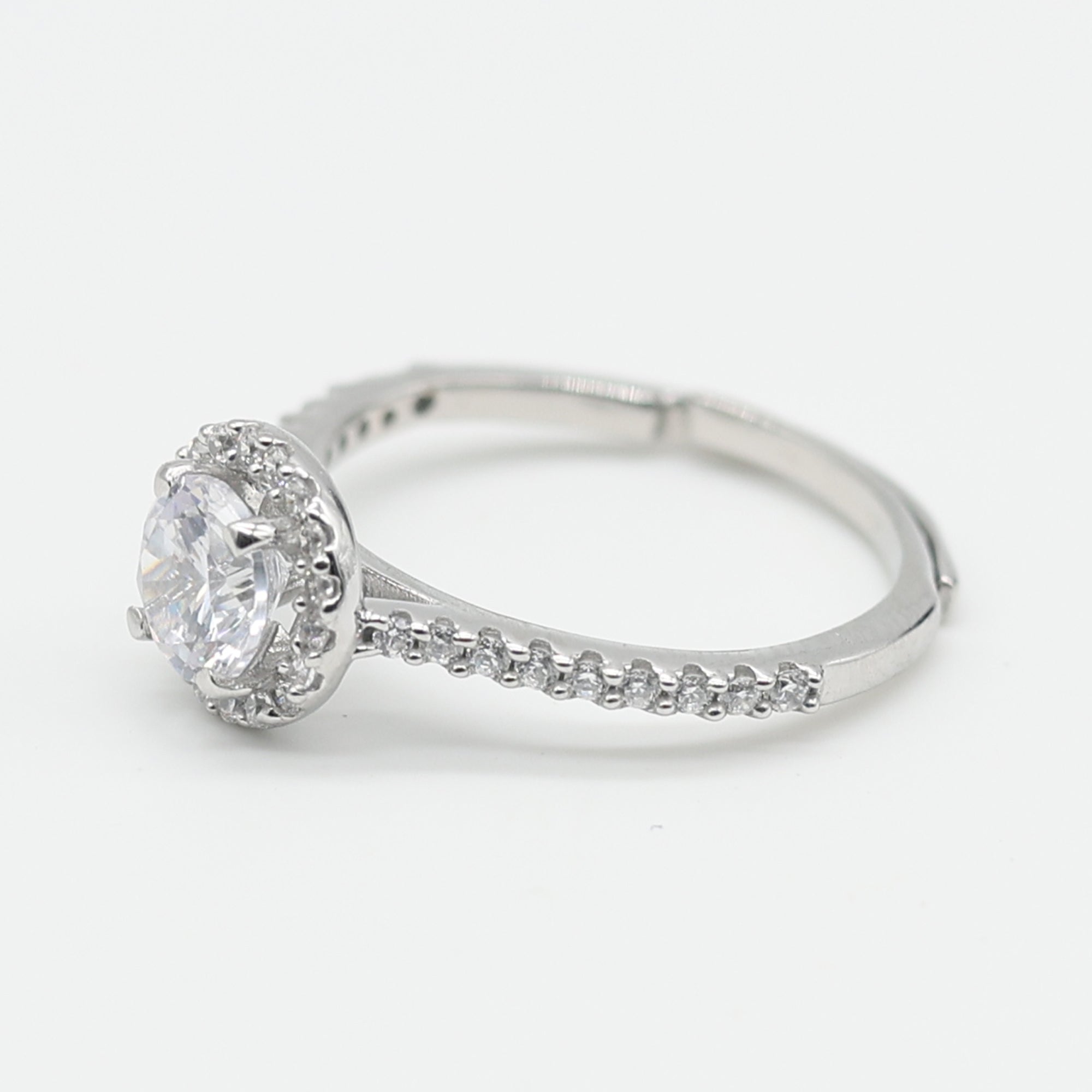Round Halo Solitaire Ring