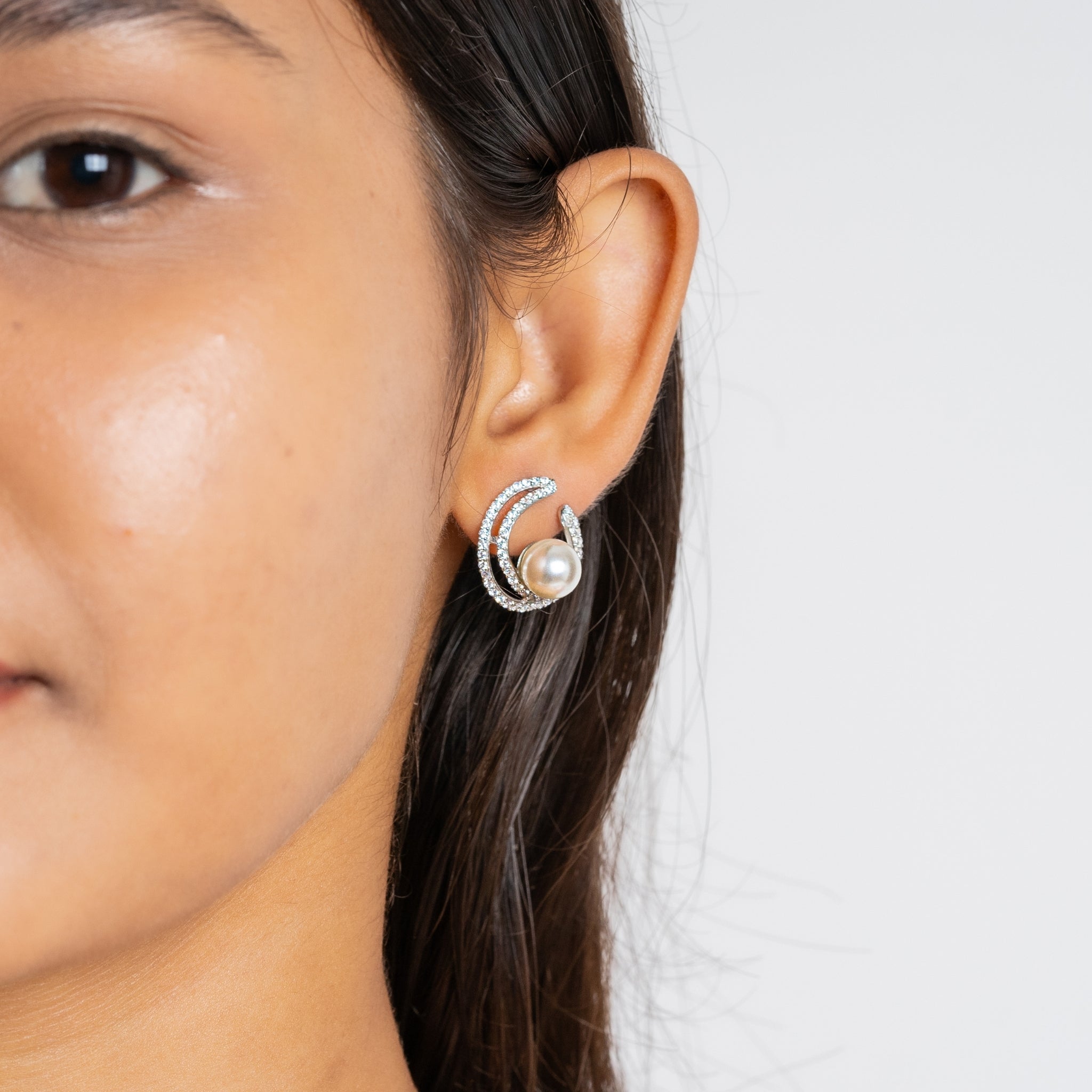 Silver Pearl Stud Earrings
