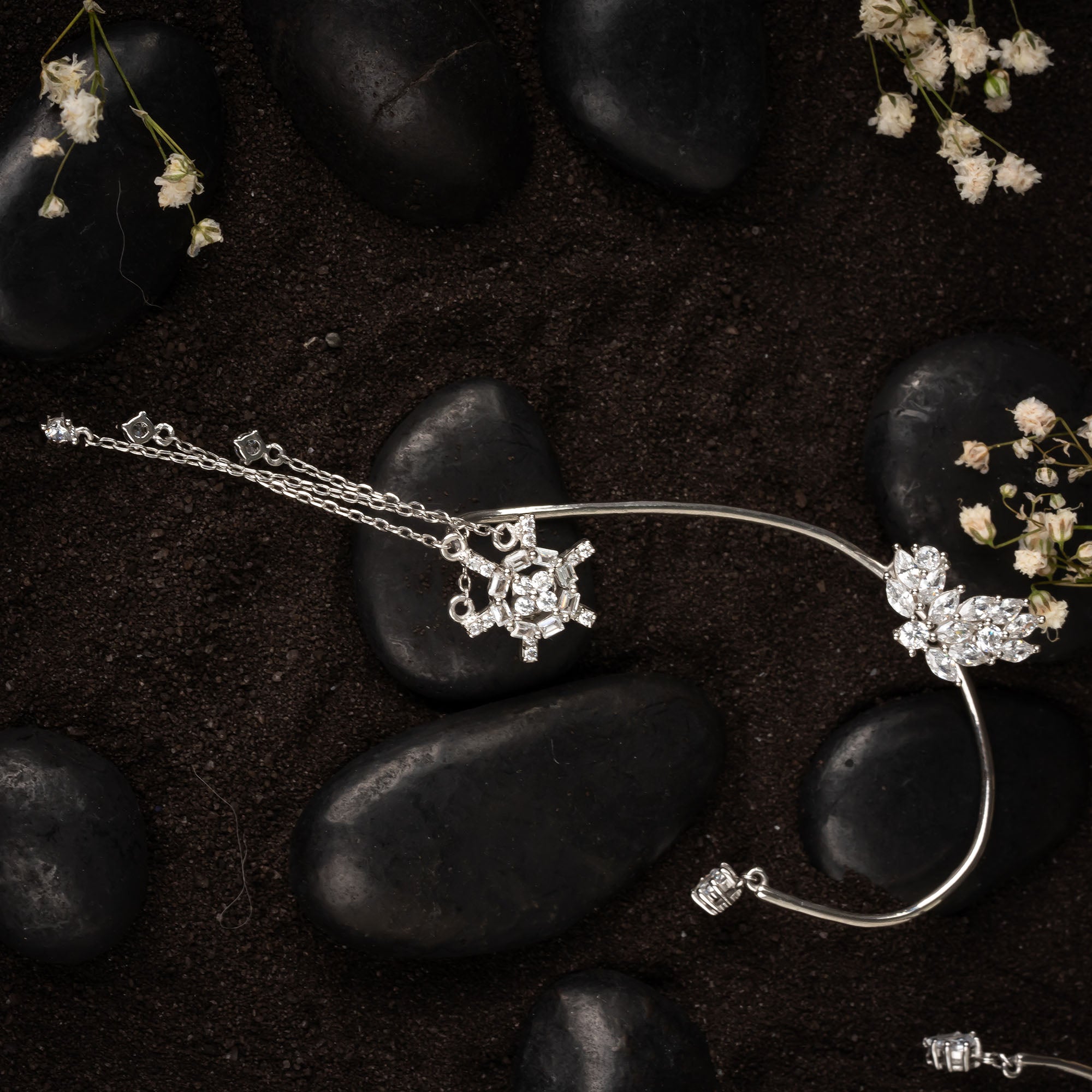 Fashion Ear Cuff Earrings for Women