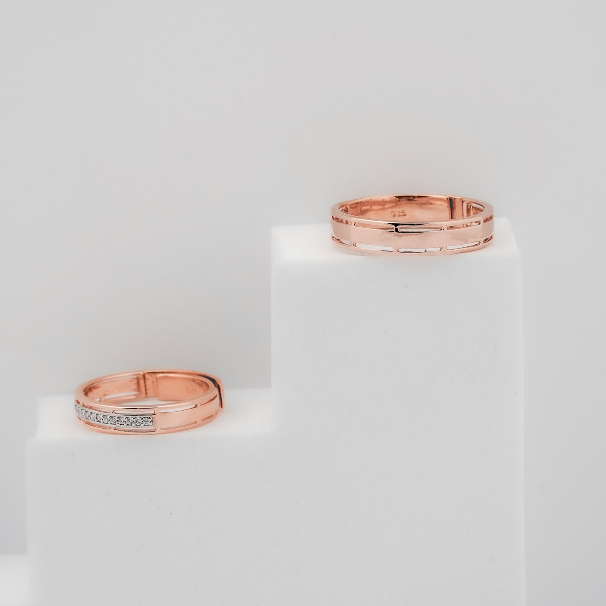 Stylish Rose Gold Couple Rings