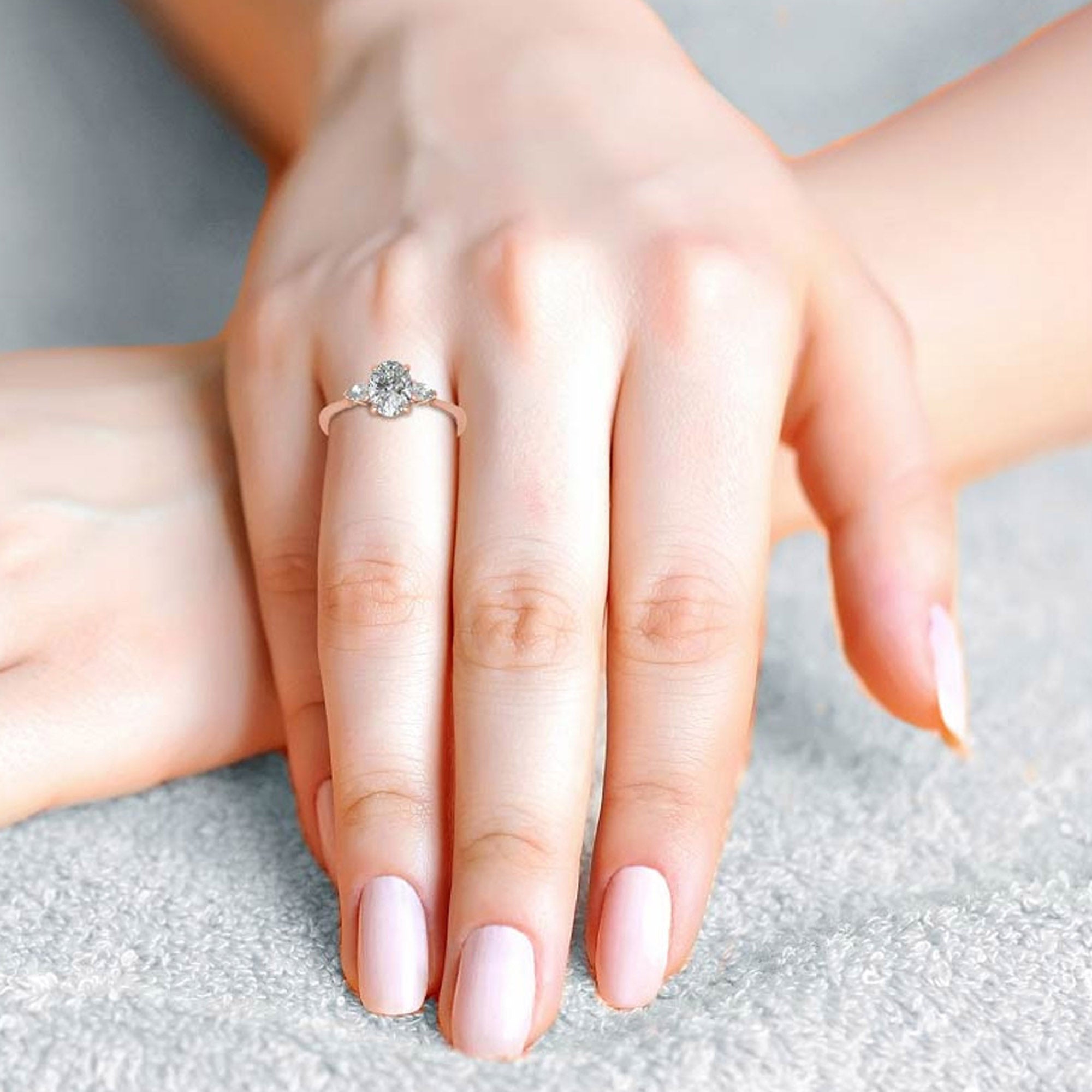 Elegant Classic Sterling Silver Adjustable Oval-Cut Three-Stone Rose Gold Ring for Women