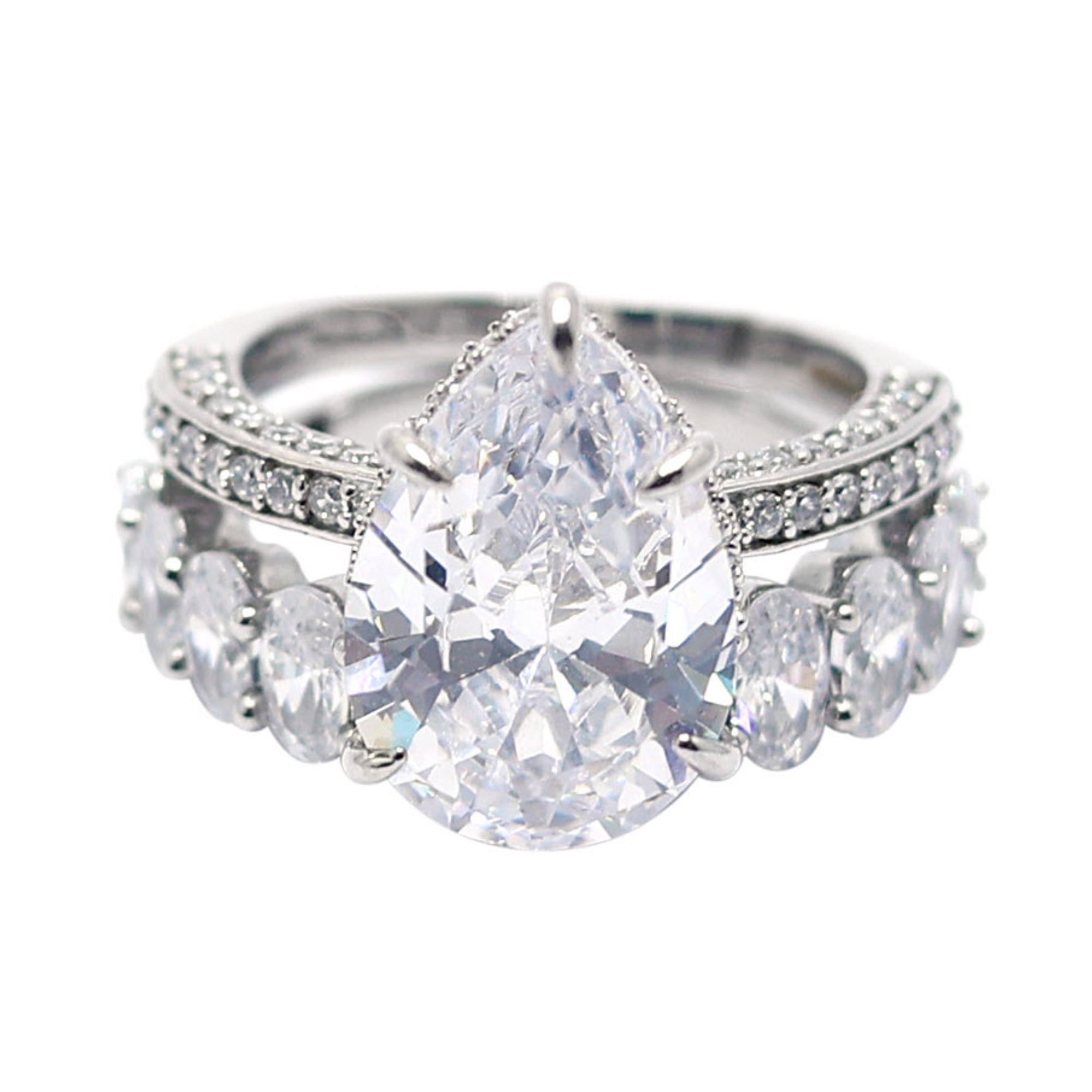 Elegant Pear Halo Duo Ring Set