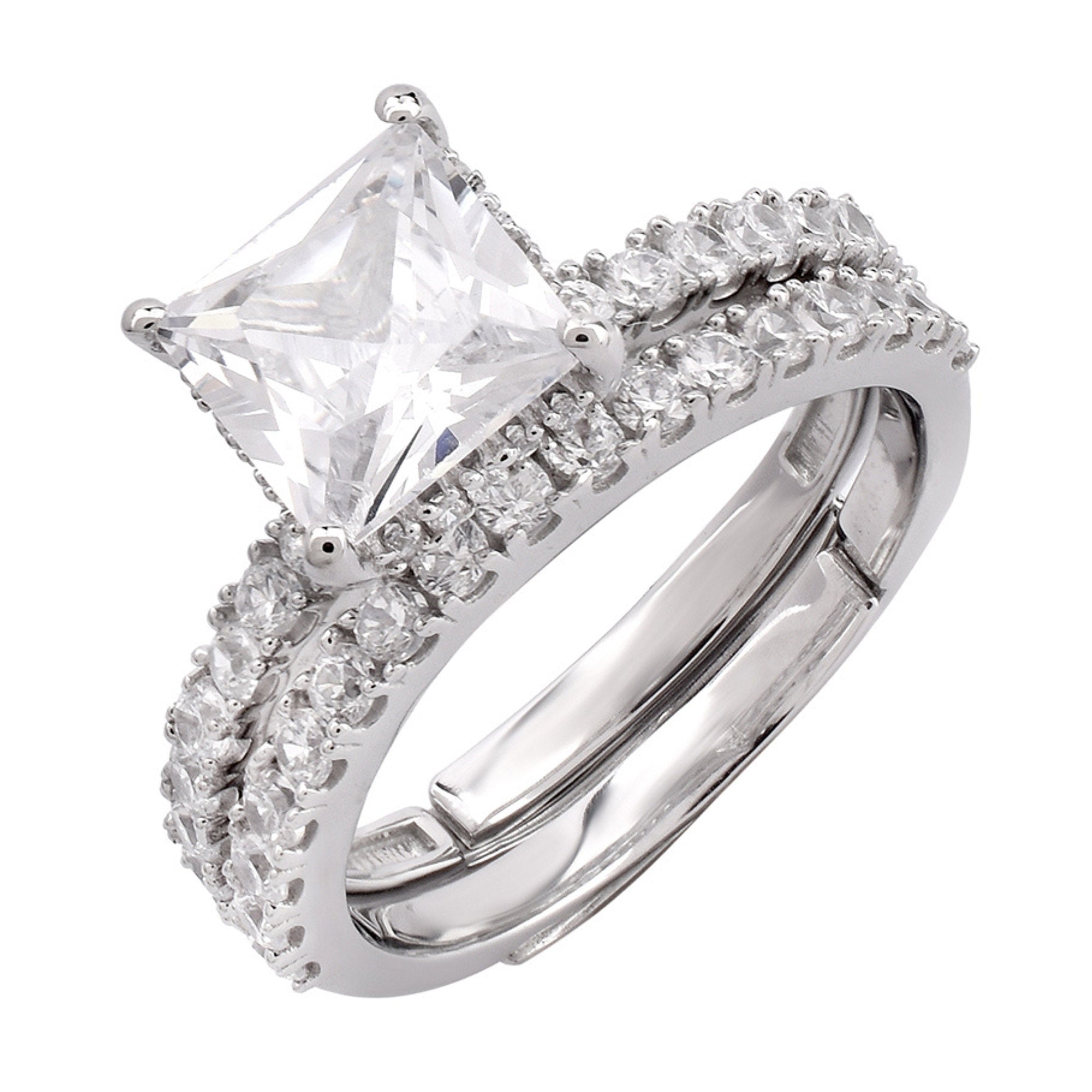 Princess and Round Stone Ring Set