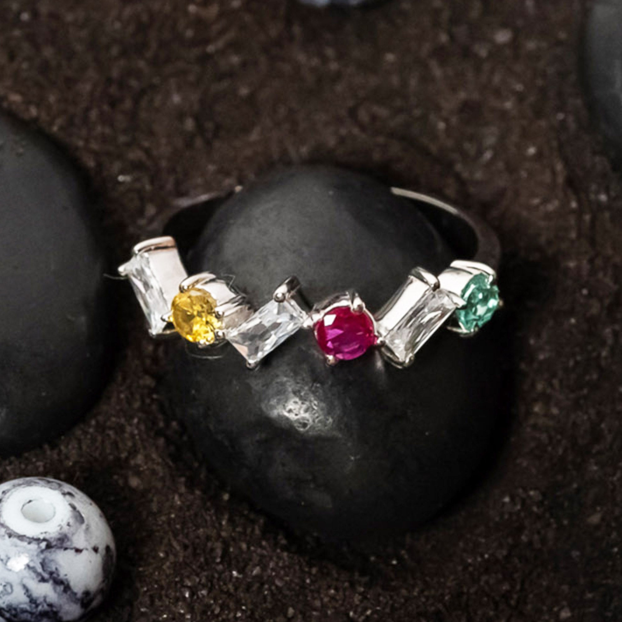 Zigzag Multi Stone Ring