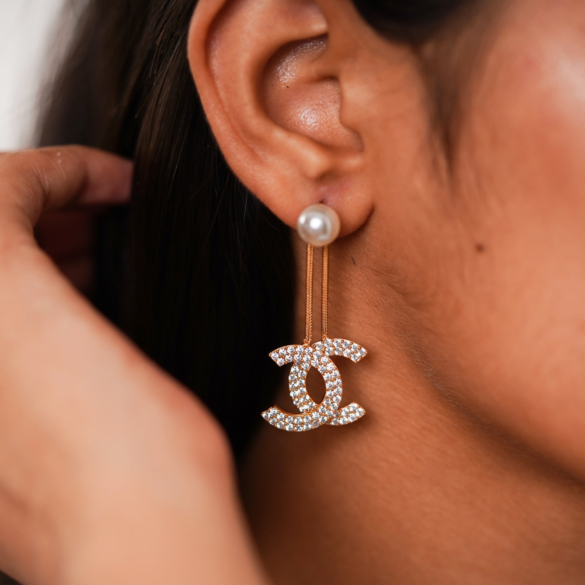 Pearl Drop C Chain Earrings