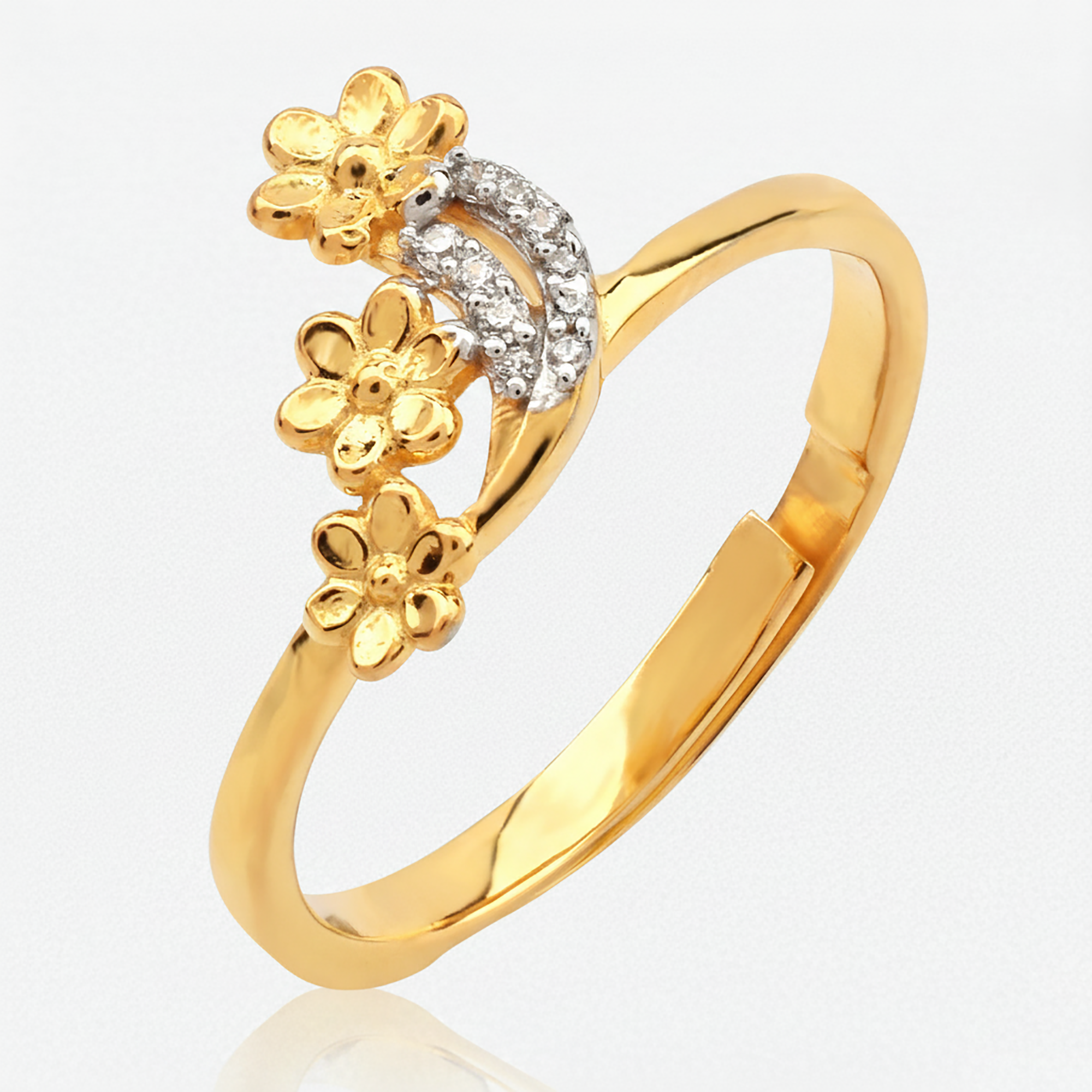 Sparkling Triple Flower Diamond Ring
