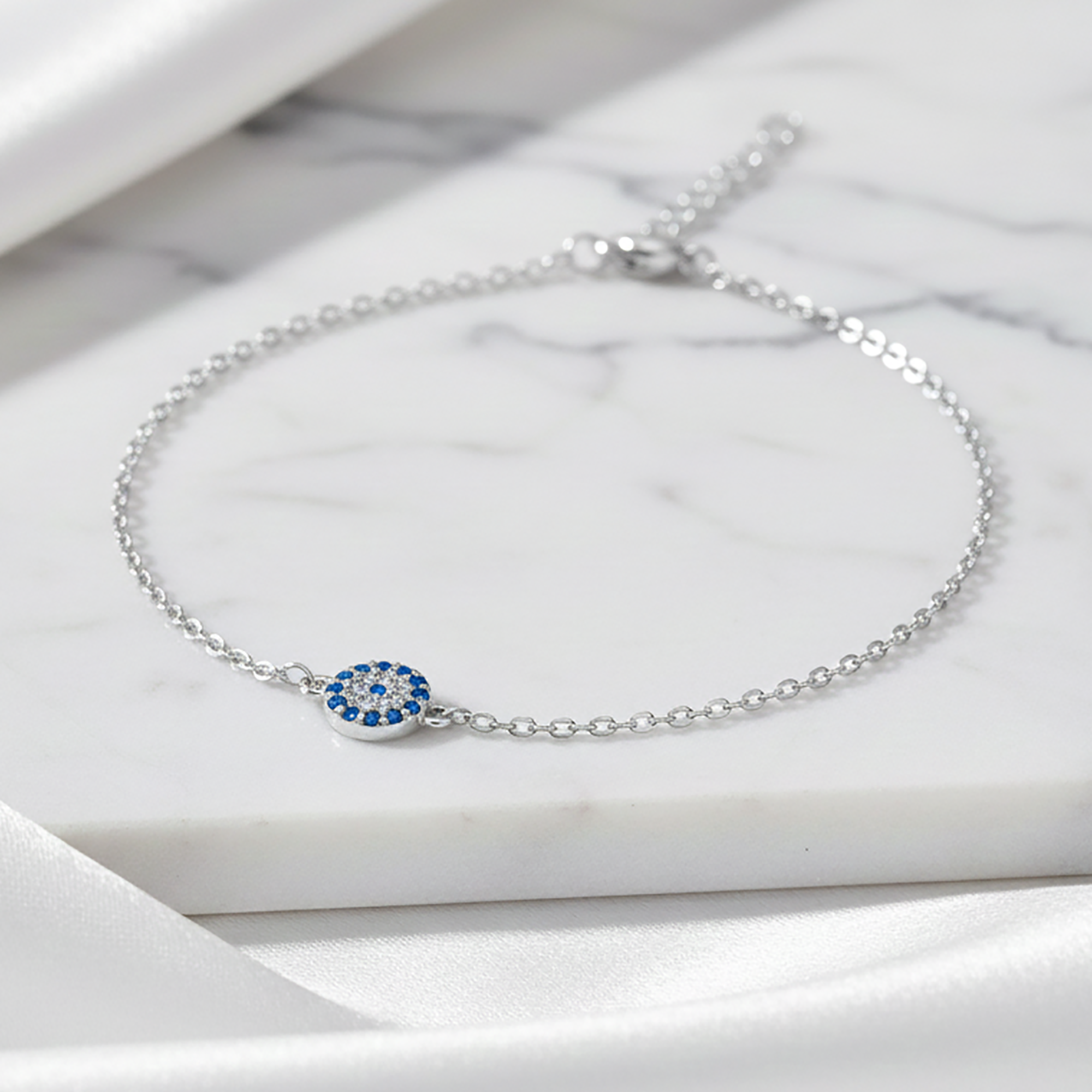 Silver Embrace Clear Stones Adjustable Antique Evil Eye Protection White Gold Bracelet For Woman