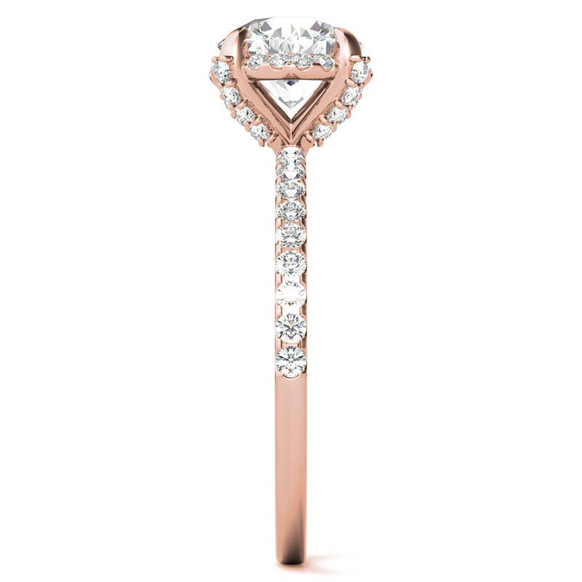Stunning Round Solitaire Diamond Ring