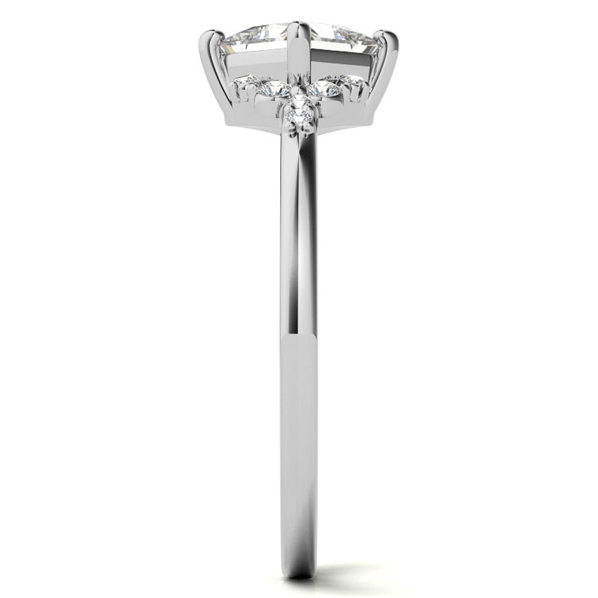 Luxury Solitaire Ring for Her