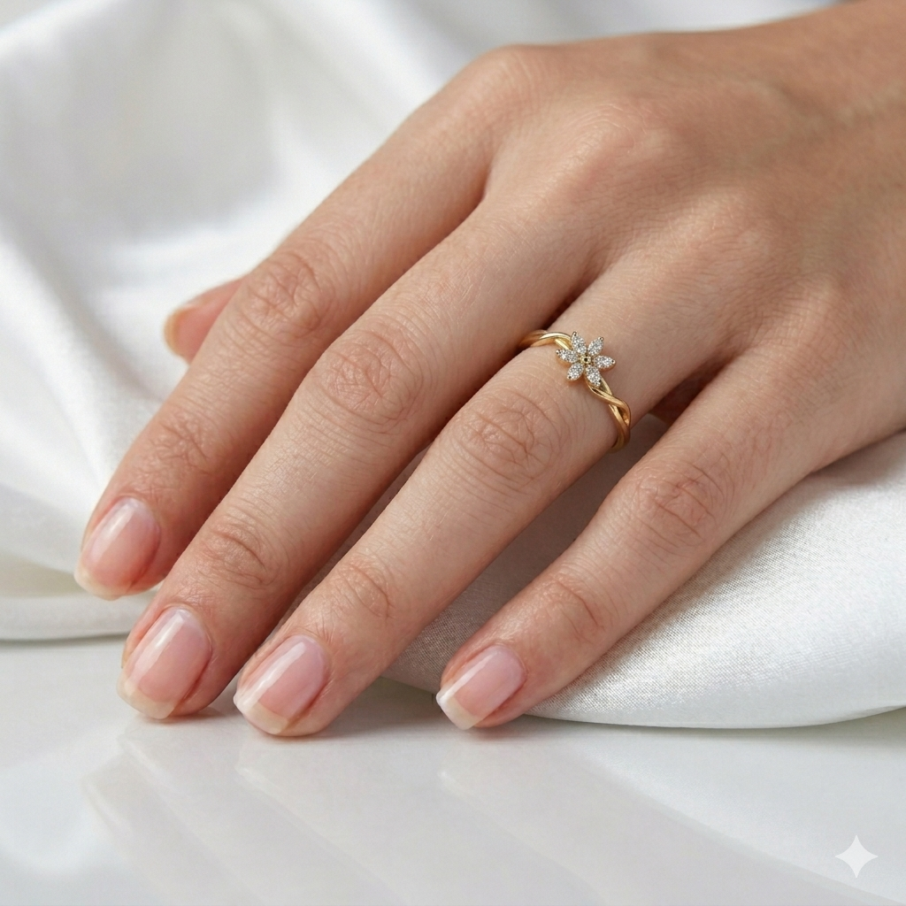 Elegant Six Petal Flower Ring